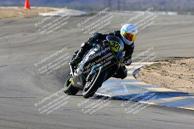 media/Jan-09-2022-SoCal Trackdays (Sun) [[2b1fec8404]]/Turns 9 and 8 (920am)/